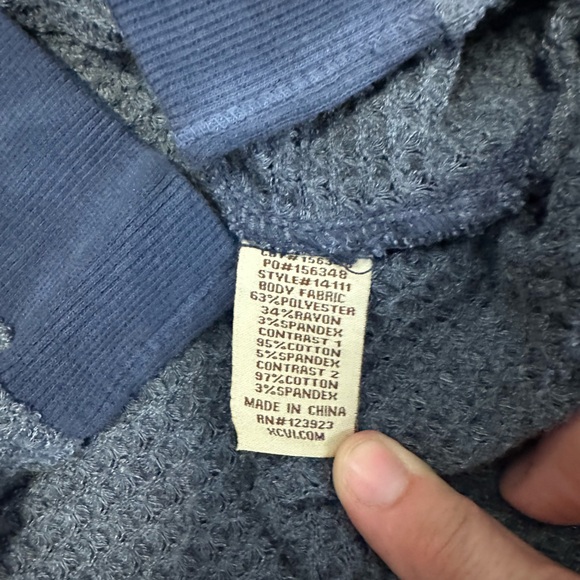 XCVI wearables waffle knit long sleeve tie dye v neck sweater top size med - Picture 8 of 9